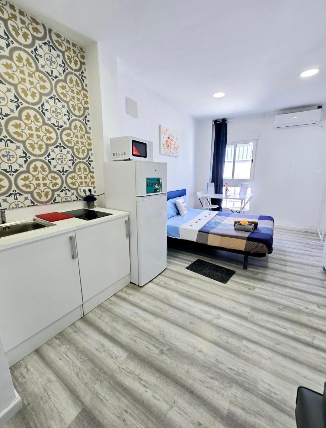 Apartamento Metro Manises Y Aeropuerto Exterior foto
